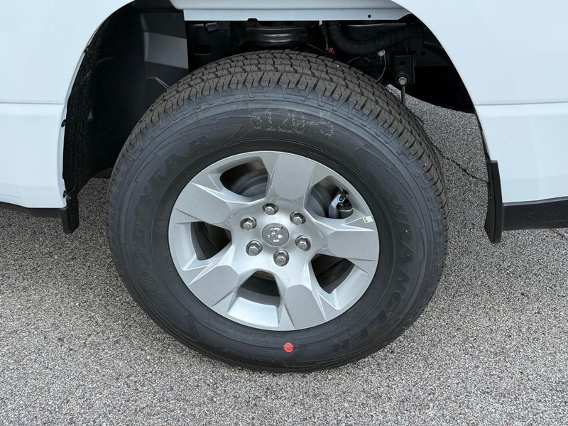 Ram 1500 Vehicle Image 05