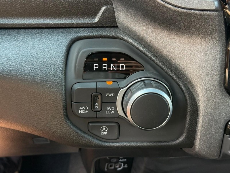 Ram 1500 Vehicle Image 17