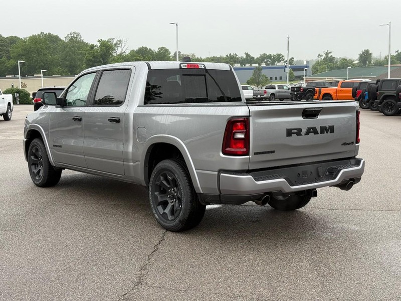 Ram 1500 Vehicle Image 04