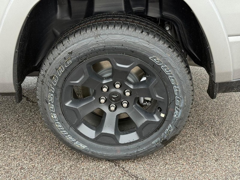 Ram 1500 Vehicle Image 05