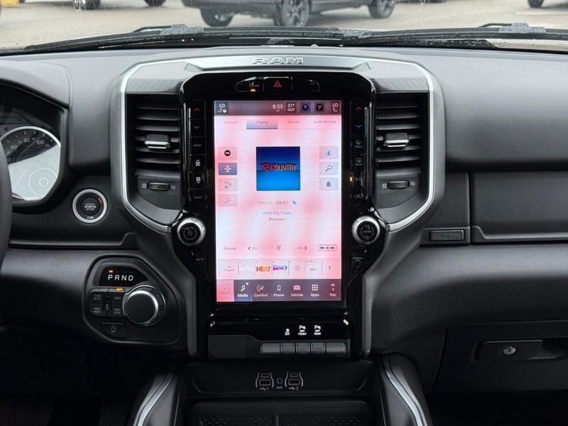 Ram 1500 Vehicle Image 11