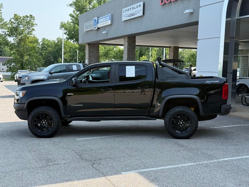 Chevrolet Colorado Vehicle Image 03