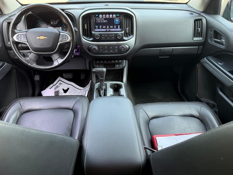 Chevrolet Colorado Vehicle Image 12