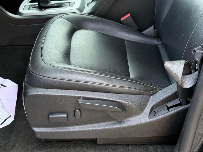 Chevrolet Colorado Vehicle Image 17