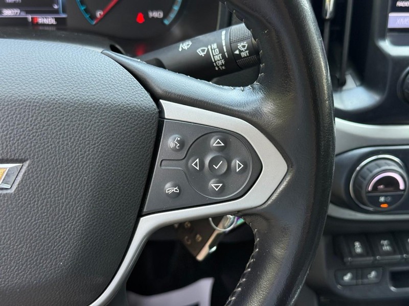 Chevrolet Colorado Vehicle Image 20
