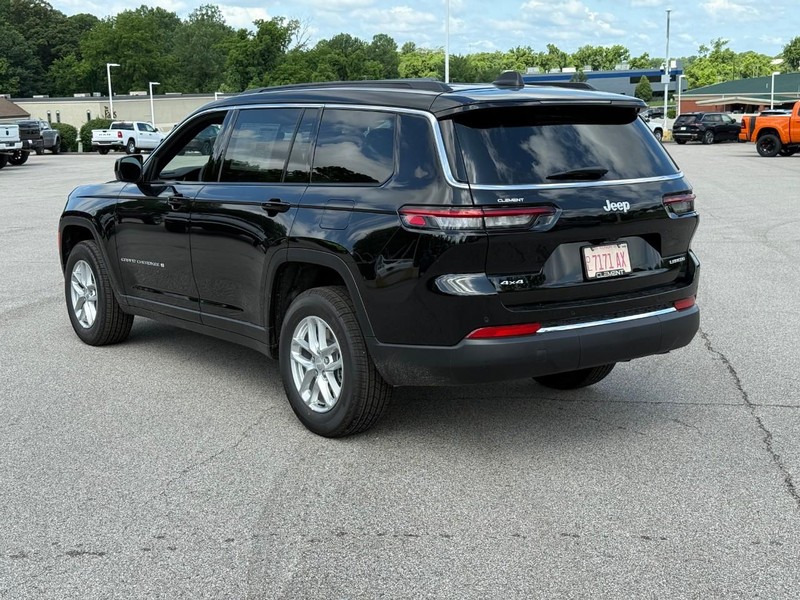 Jeep Grand Cherokee L Vehicle Image 04