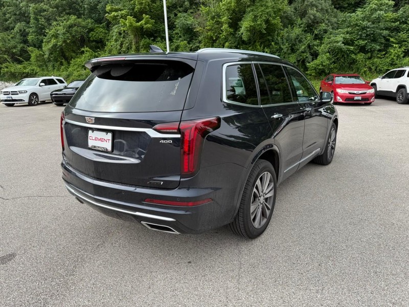 Cadillac XT6 Vehicle Image 09