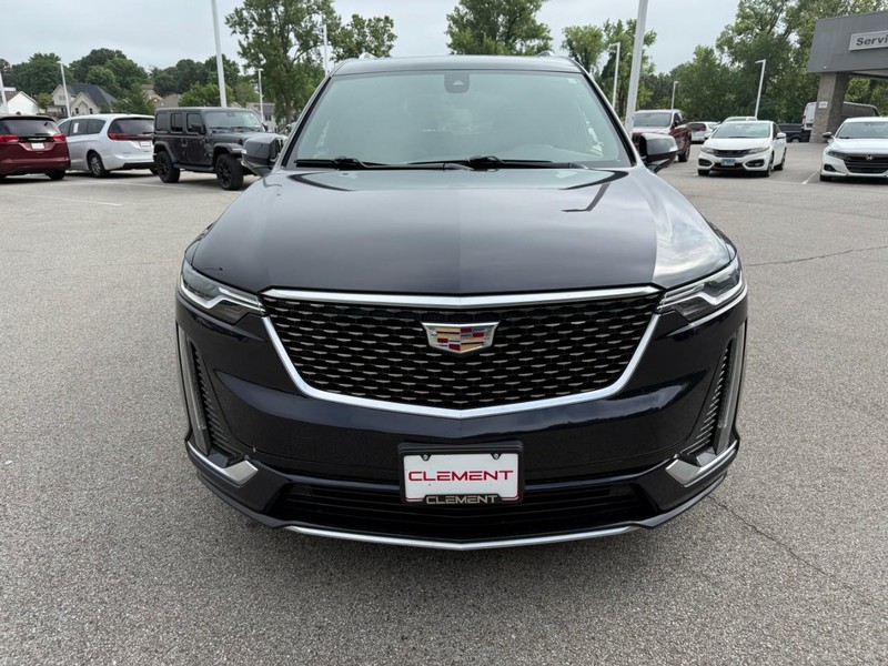 Cadillac XT6 Vehicle Image 12