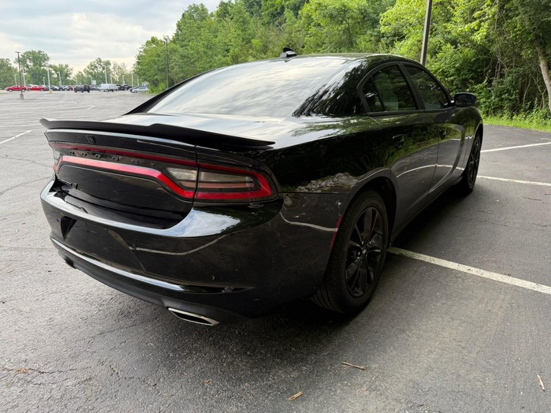 Dodge Charger Vehicle Image 09