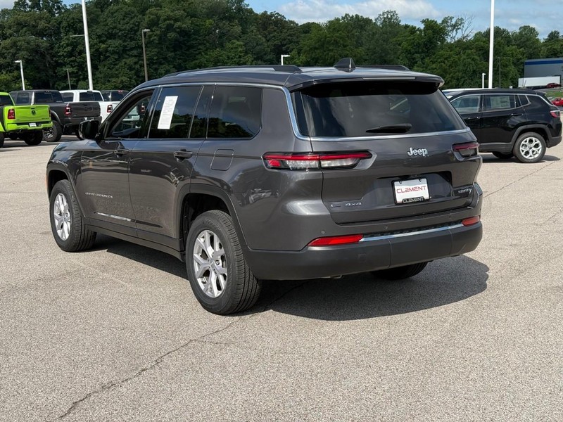 Jeep Grand Cherokee L Vehicle Image 04