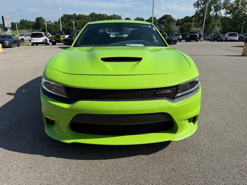 Dodge Charger Vehicle Image 11