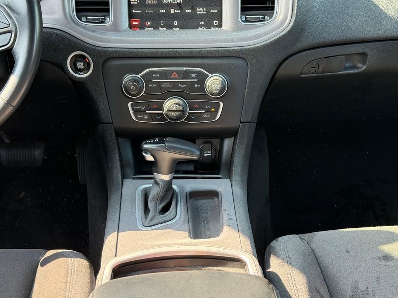 Dodge Charger Vehicle Image 16