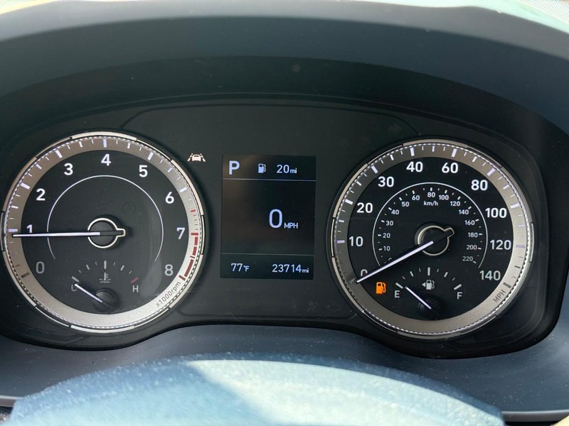 Hyundai Venue Vehicle Image 23