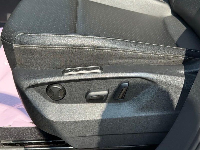 Volkswagen Atlas Vehicle Image 20