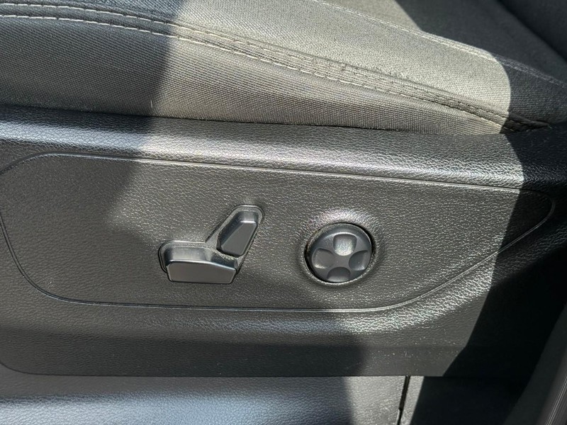 Ram 1500 Vehicle Image 20
