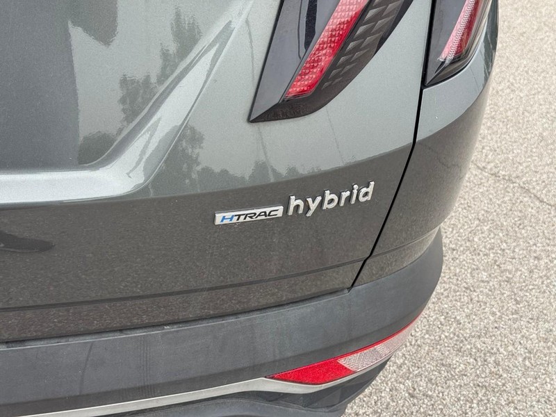 Hyundai Tucson Hybrid Vehicle Image 07