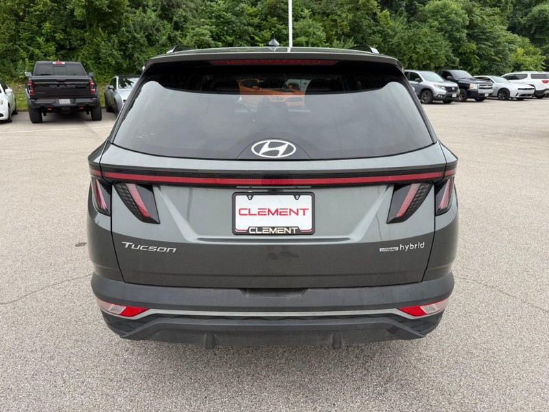 Hyundai Tucson Hybrid Vehicle Image 09