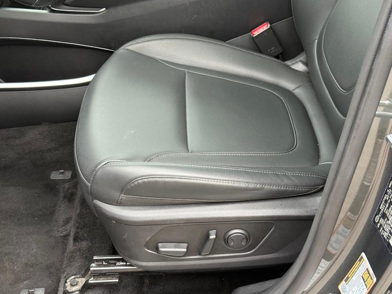 Hyundai Tucson Hybrid Vehicle Image 20