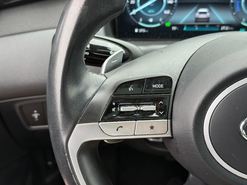 Hyundai Tucson Hybrid Vehicle Image 22