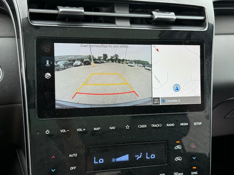 Hyundai Tucson Hybrid Vehicle Image 27
