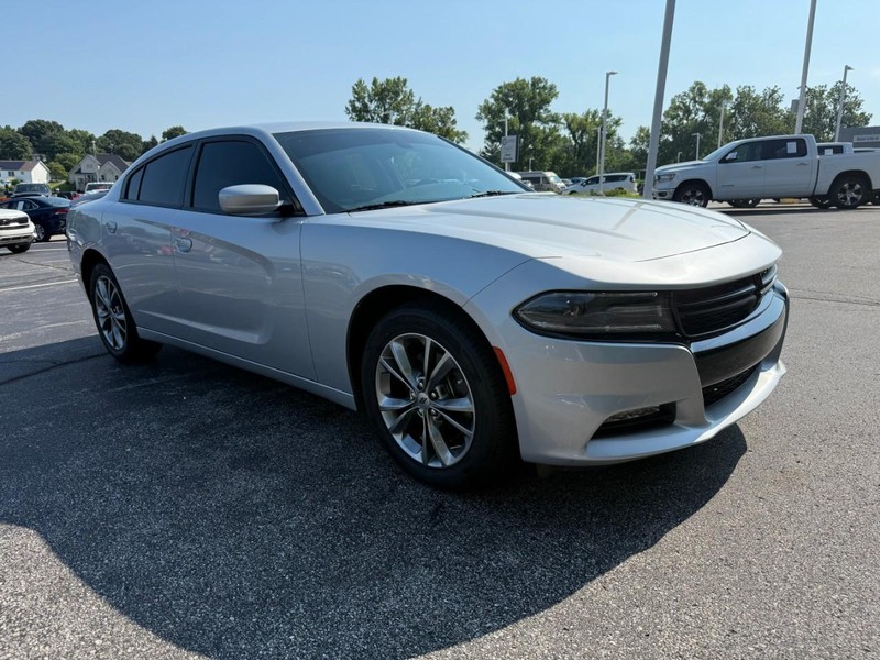 Dodge Charger Vehicle Image 11