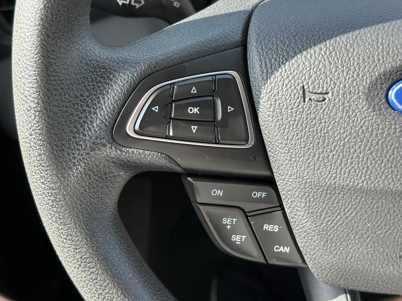 Ford Escape Vehicle Image 23