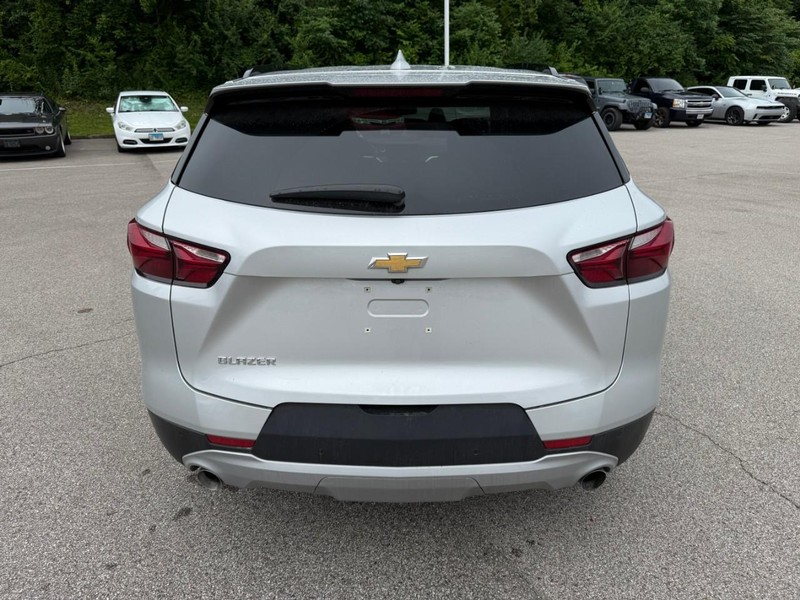 Chevrolet Blazer Vehicle Image 08