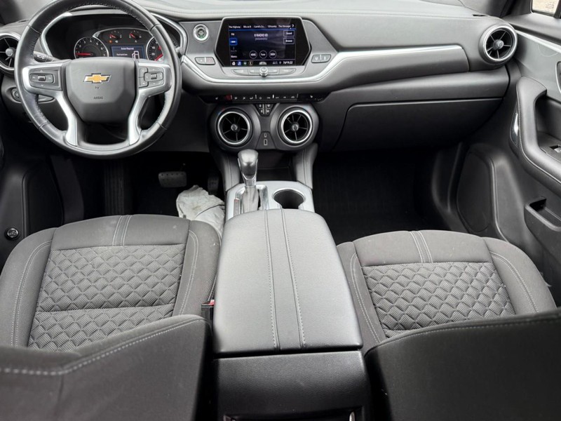 Chevrolet Blazer Vehicle Image 14