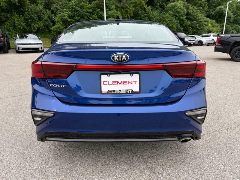 Kia Forte Vehicle Image 07