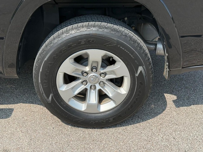 Ram 1500 Vehicle Image 05