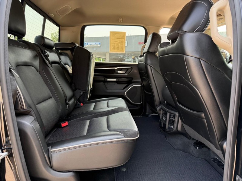 Ram 1500 Vehicle Image 13
