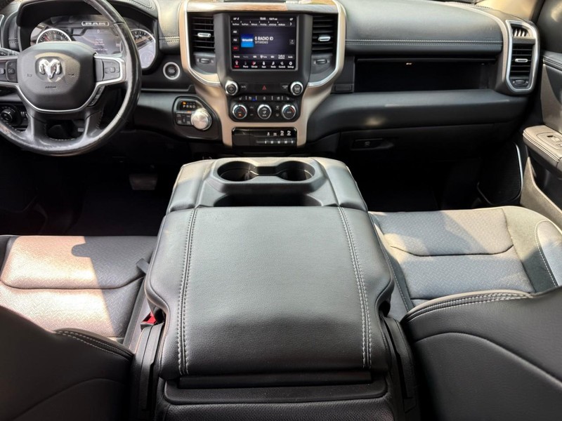 Ram 1500 Vehicle Image 14