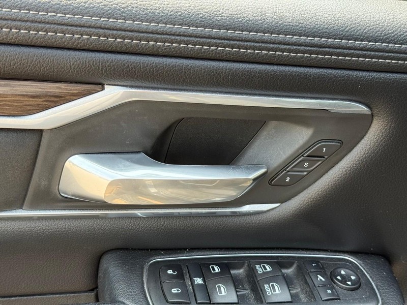 Ram 1500 Vehicle Image 19
