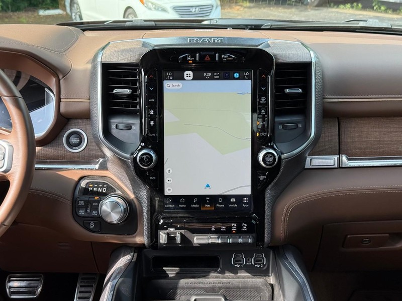 Ram 1500 Vehicle Image 14