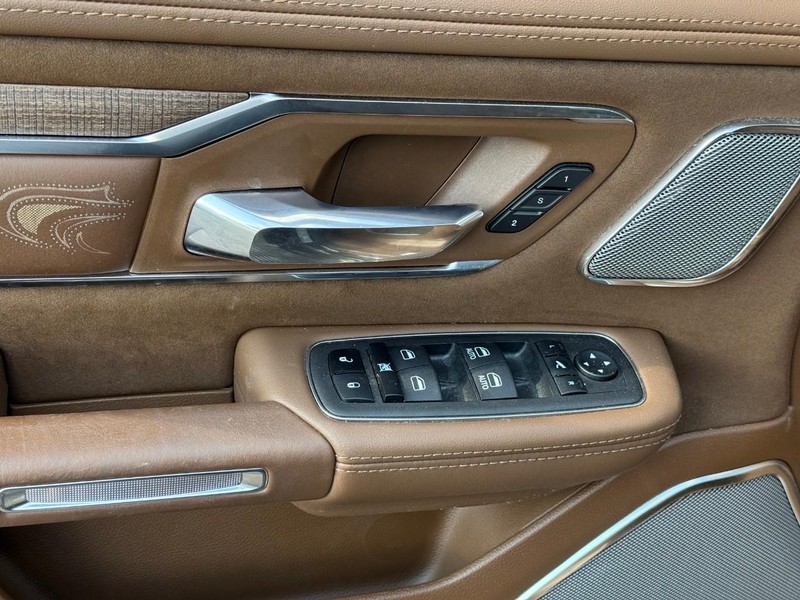 Ram 1500 Vehicle Image 16