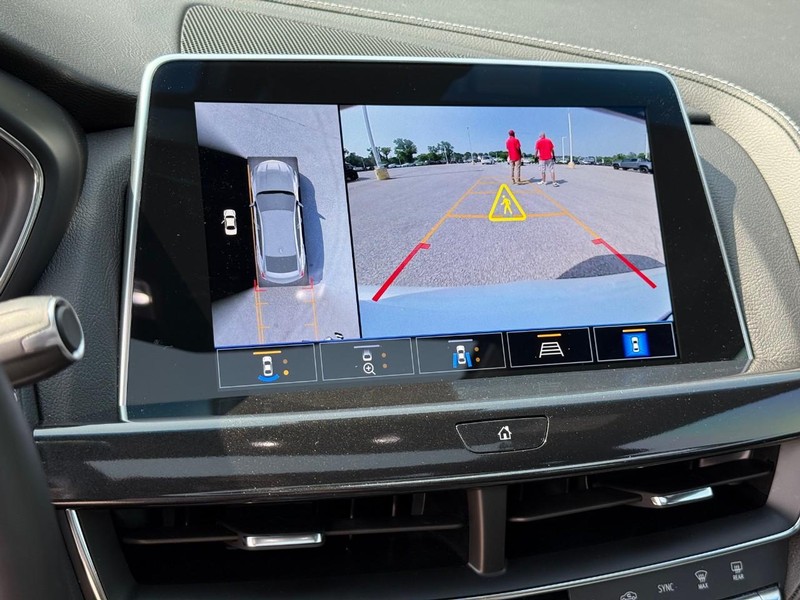 Cadillac CT5-V Vehicle Image 30