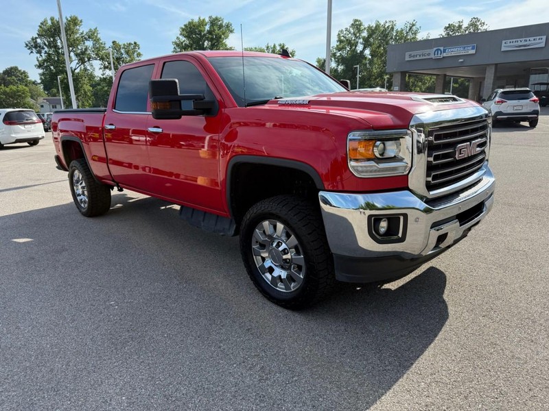 GMC Sierra 2500HD Vehicle Image 11