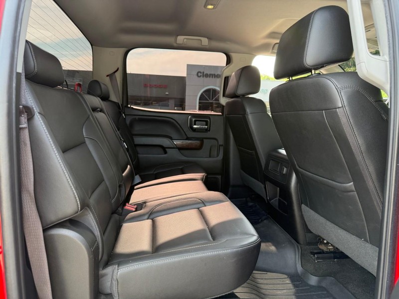 GMC Sierra 2500HD Vehicle Image 13