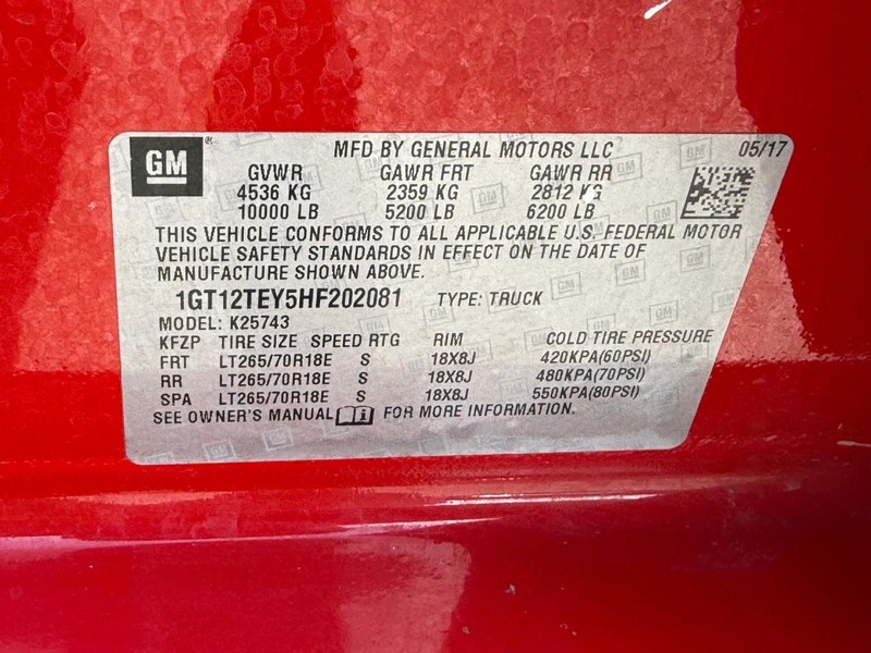 GMC Sierra 2500HD Vehicle Image 27