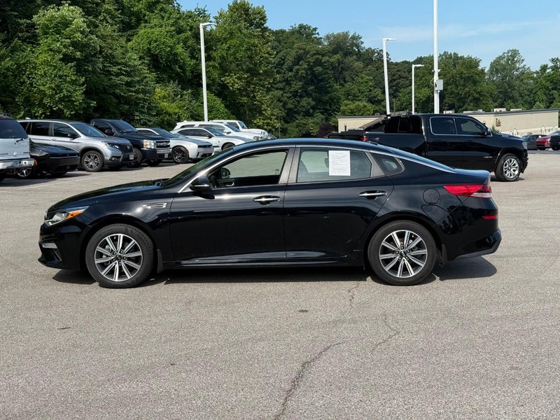 Kia Optima Vehicle Image 03