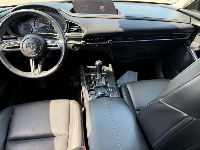 Mazda CX-30 Vehicle Image 14