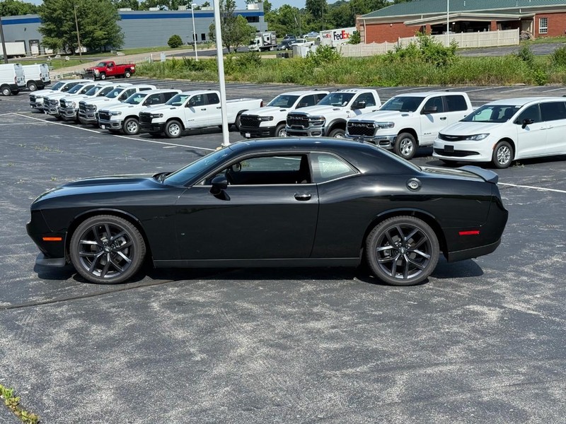 Dodge Challenger Vehicle Image 03