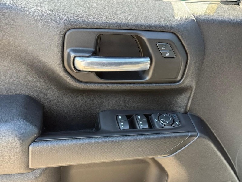 Chevrolet Silverado 1500 Vehicle Image 13