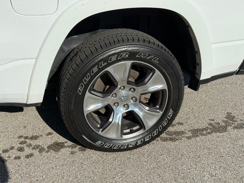 Ram 1500 Vehicle Image 05