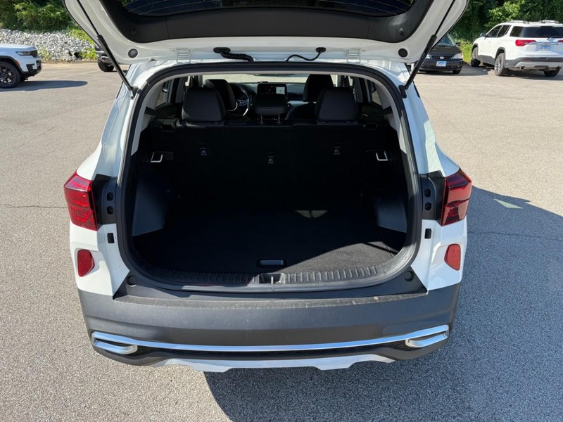 Kia Seltos Vehicle Image 07