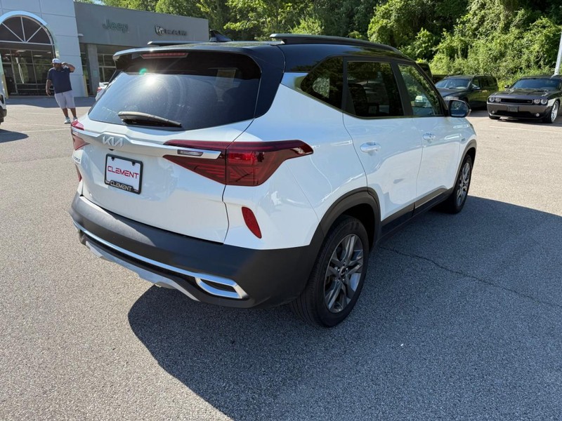 Kia Seltos Vehicle Image 09