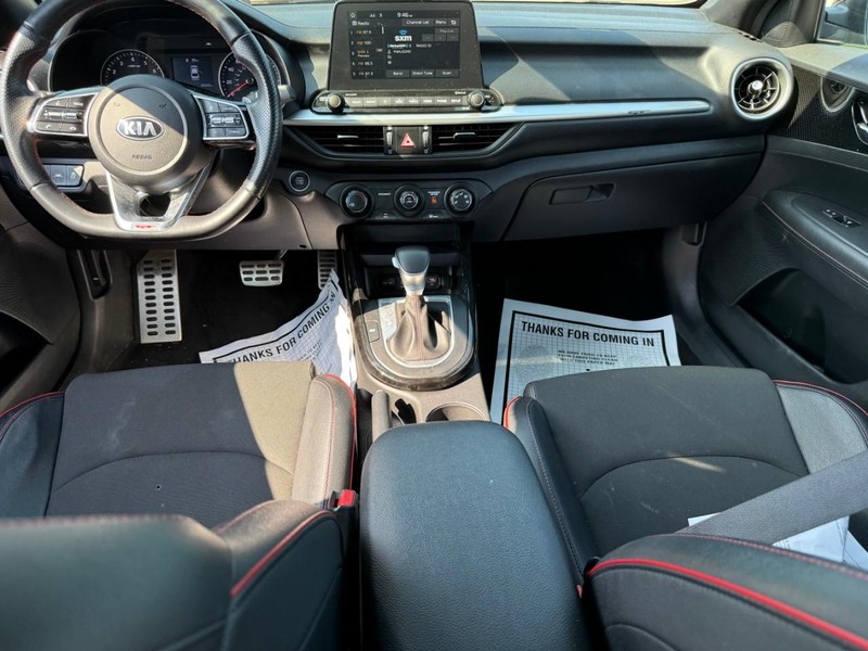 Kia Forte Vehicle Image 13