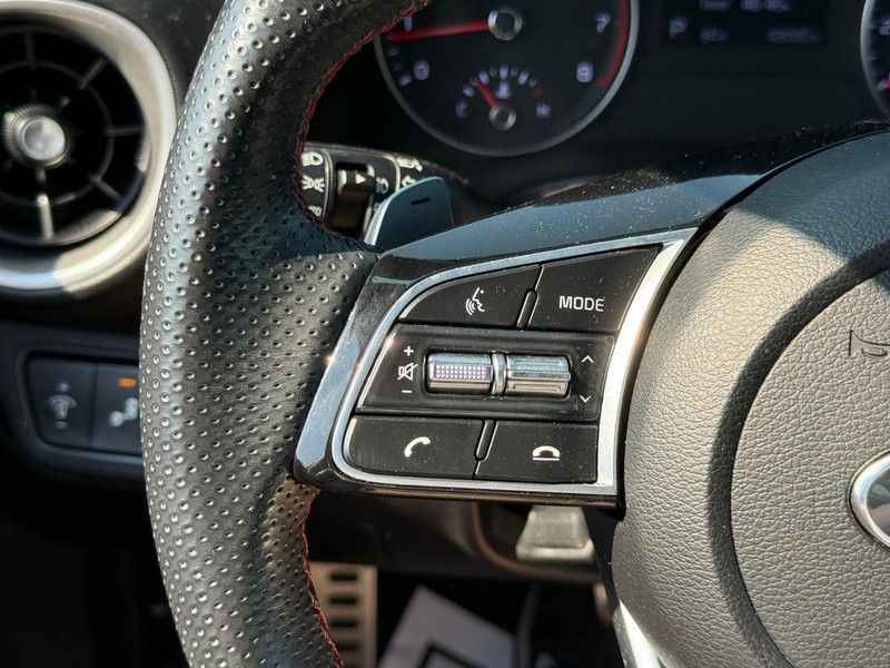 Kia Forte Vehicle Image 20
