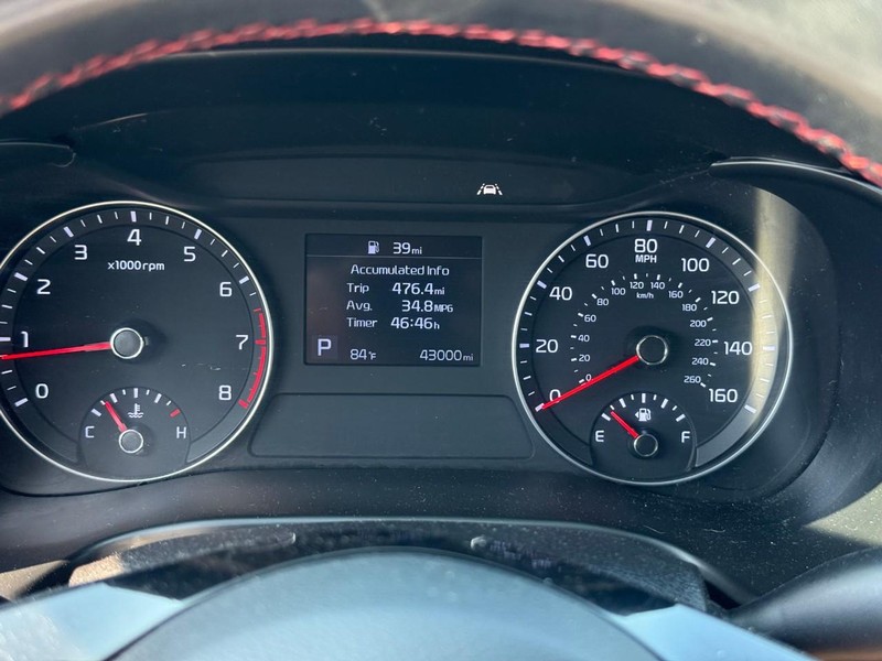 Kia Forte Vehicle Image 22