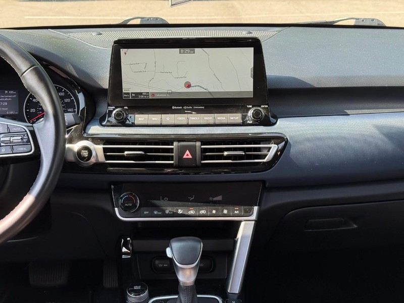 Kia Seltos Vehicle Image 16